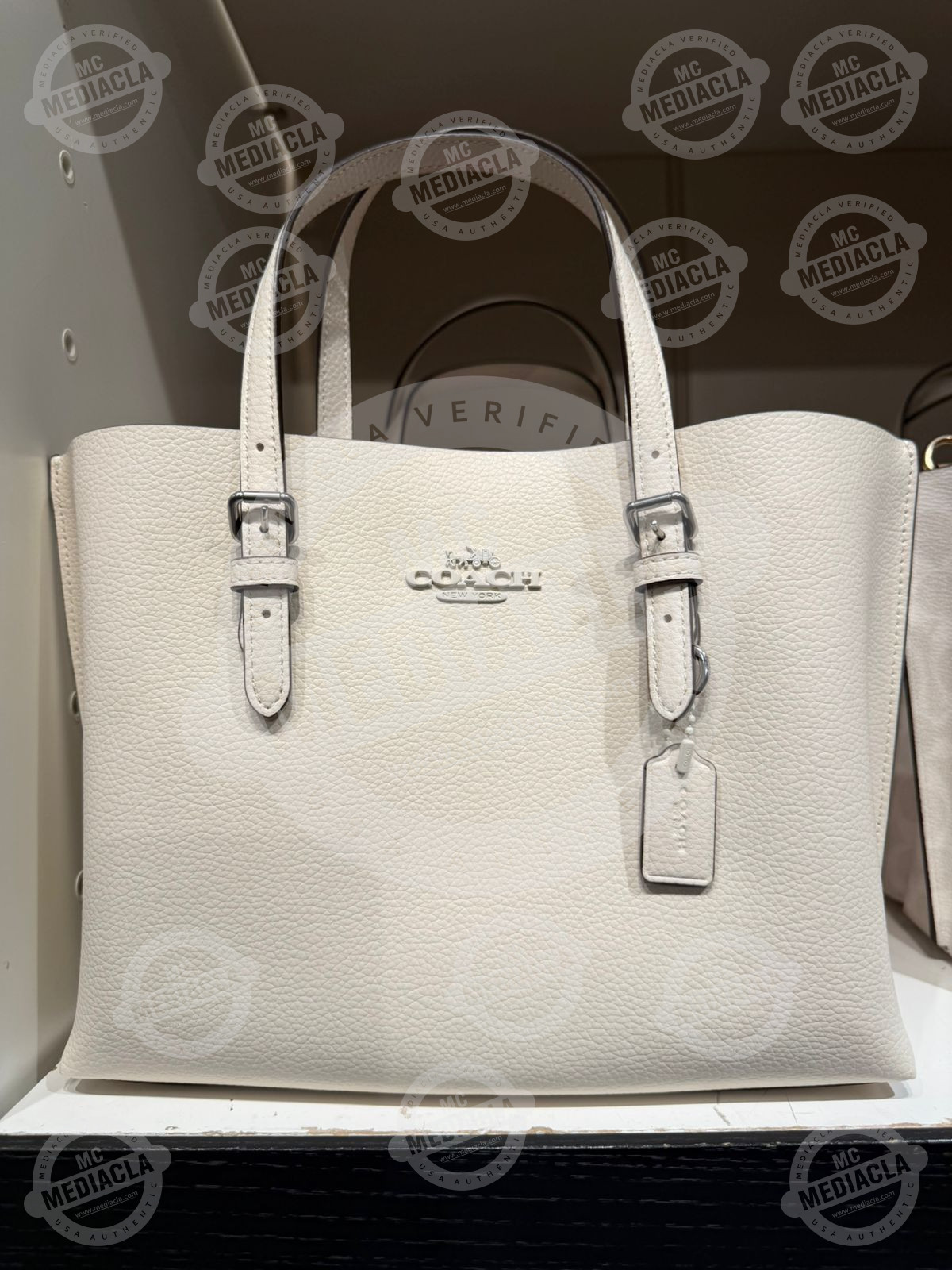 👜 Coach Mollie Tote 25 Bag – Elegant Everyday Style 3