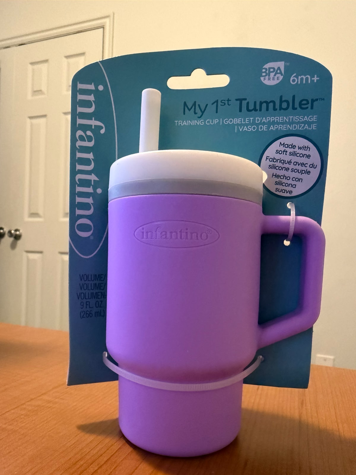 INFANTINO - VASO DE SILICONA MY 1ST TUMBLER CON CANITA Y ASA RESISTENTE A DERRAMES PARA BEBE, COLOR MORADO