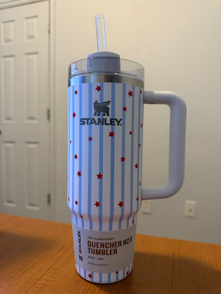 Stanley 30 oz Stainless Steel H2.0 FlowState Quencher Tumbler Blue Starry Stripes