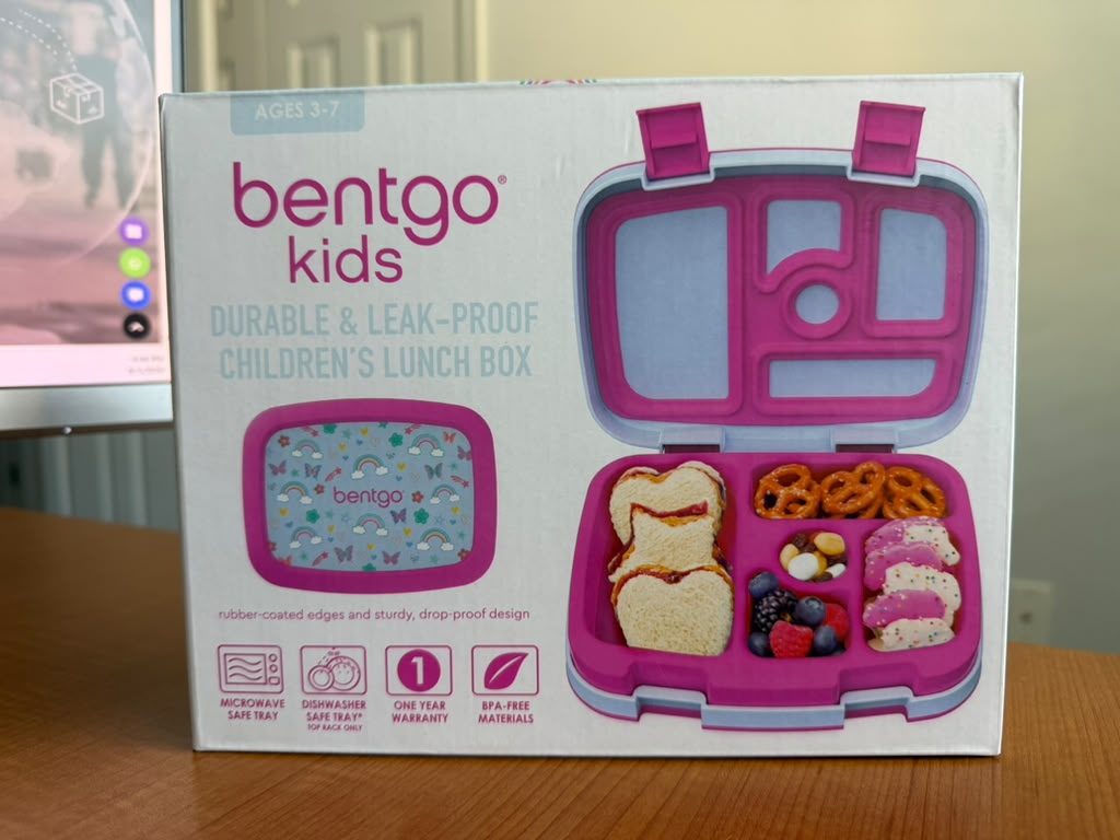 Lonchera Bentgo Kids con diseño de arcoíris y mariposas, ideal para niños de 3 a 7 años, compartimentos a prueba de derrames para mantener los alimentos separados, bandeja apta para microondas y lavavajillas (solo bandeja), materiales libres de BPA, diseño resistente a caídas, presentación original