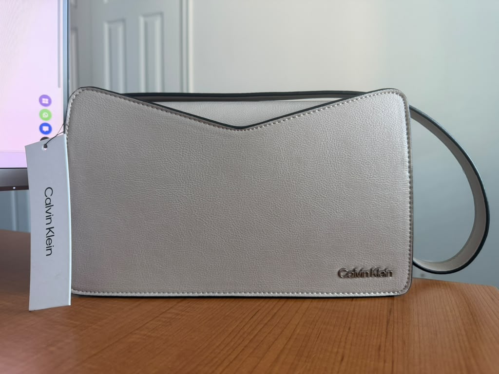 CARTERA CALVIN KLEIN