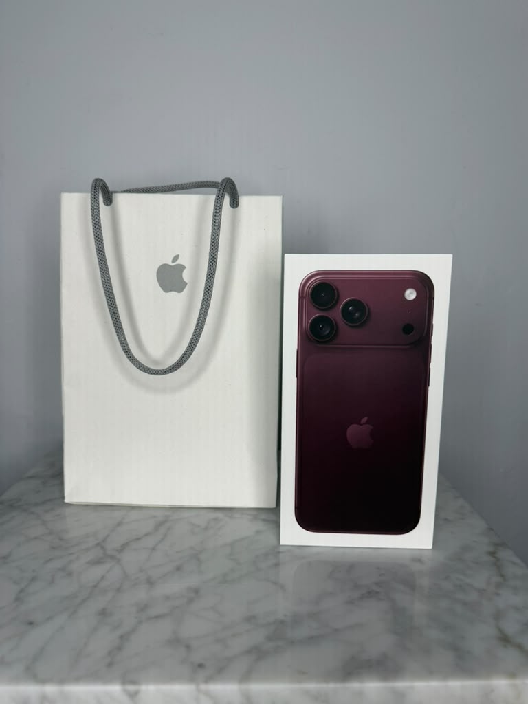 iPhone 18 Pro Max 512GB Burgundy